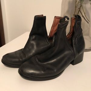 Jeffrey Campbell Oriley Cutout Ankle Boot 8 Black